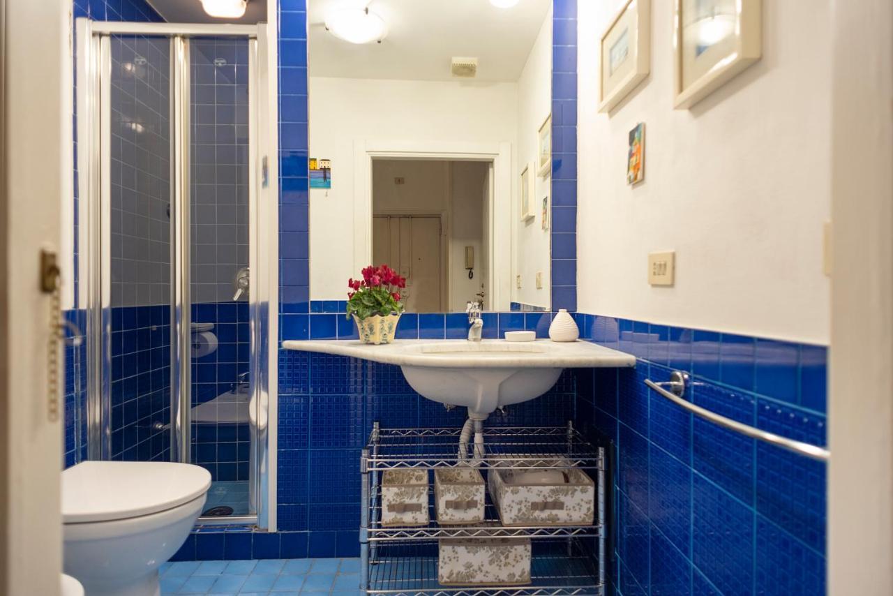 La Floridea Apartment Наполи Екстериор снимка